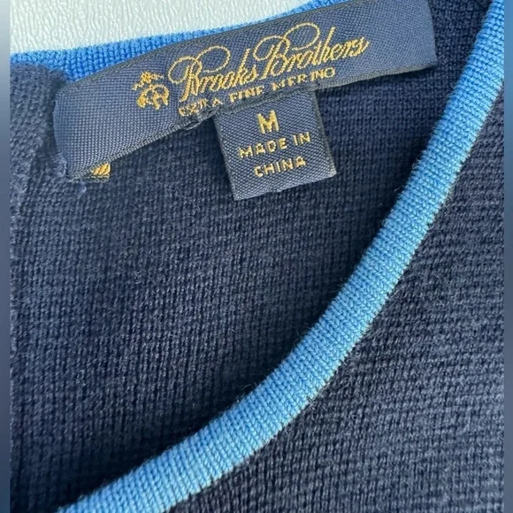 Brooks Brothers 100% Fine Merino Wool Knit Sheath Dress Womens Size Medium - Picture 4 of 9